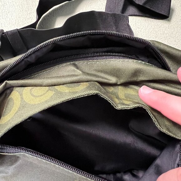 BOCO GEAR Sling Bag, Large – Olive The Mountains - Picture 5 of 6